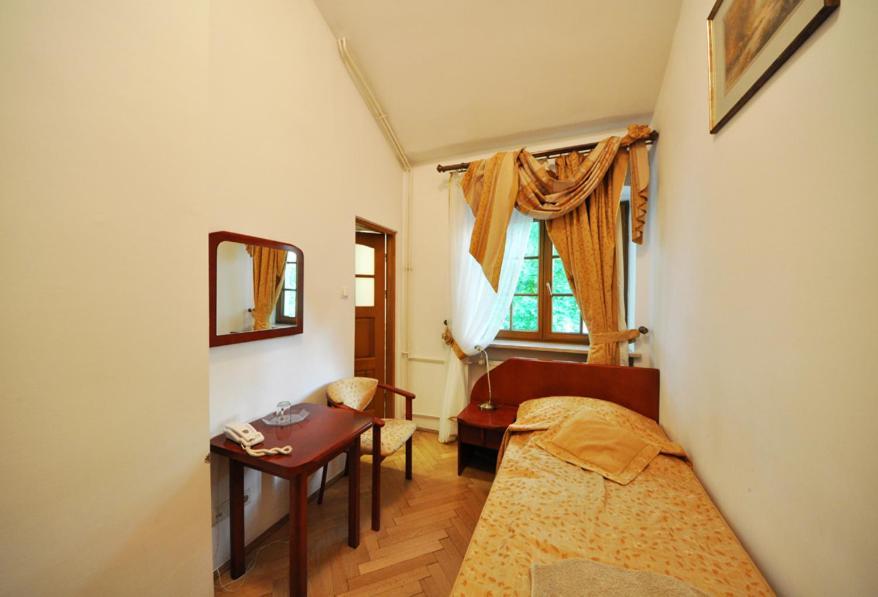 Willa Raj Naleczow Room photo